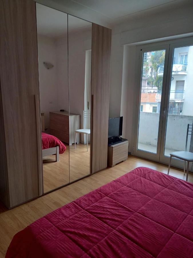 Sanremo Holiday Apartment *